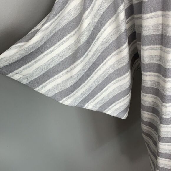 Lou & Grey Cowl Neck Short Sleeve Striped Sweater. Size Medium. New with… - Picture 6 of 11